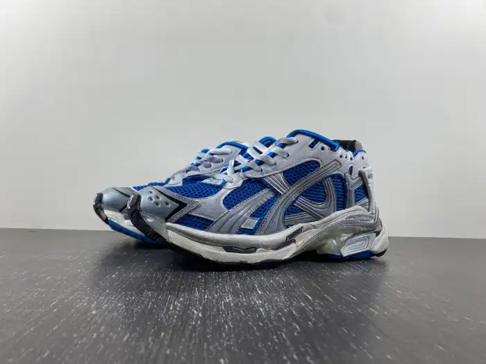 LY BLCG RUNNER SNEAKER 772774 W3RBW 0575