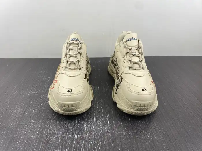 Reps LY BLCG TRIPLE S SNEAKER 536737 W2FAY 9016