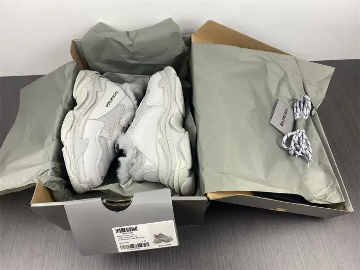 Cheap LY BLCG TRIPLE S SNEAKER 668563 W3CQ5 1210