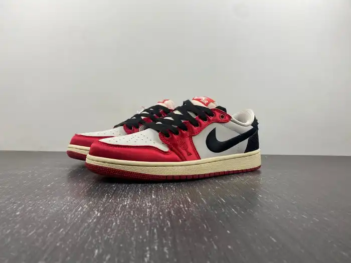 Bmlin Shoes Trophy Room x Air Jordan 1 Low OG Home FN0432-017