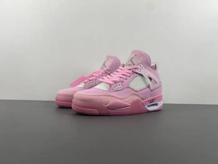 LUCY OFF-WHITE X JORDAN 4 PINK