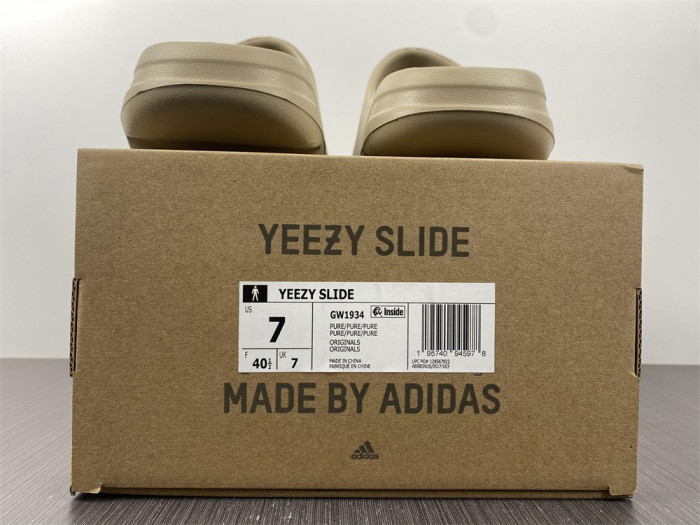 TB Adidas Yeezy Slide Pure GW1934