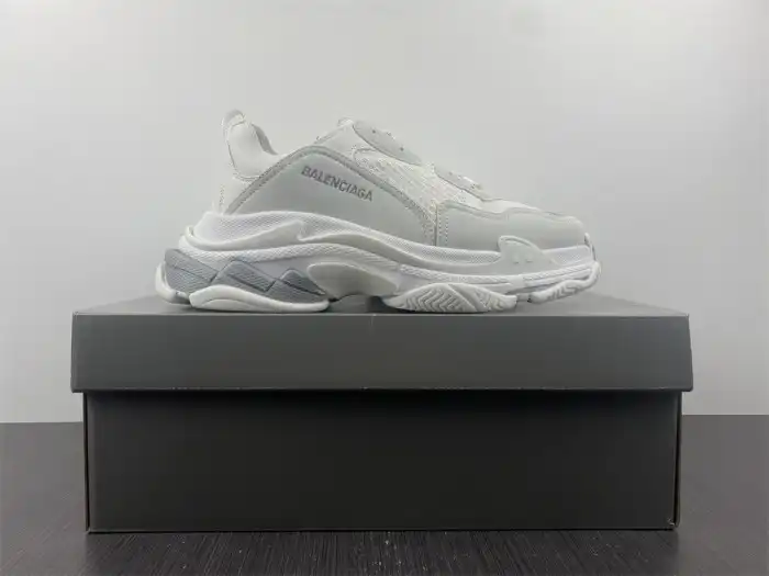 Bmlin BLCG TRIPLE S SNEAKER 536737 W2F54 1200