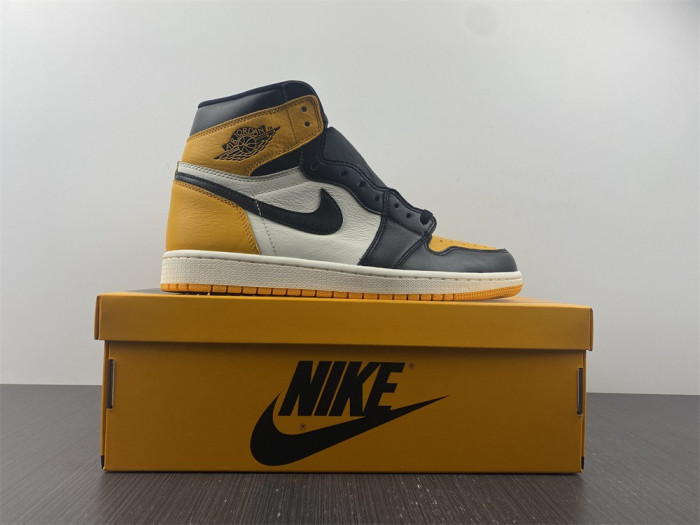 TB Air Jordan 1 High OG Yellow Toe 555088-711