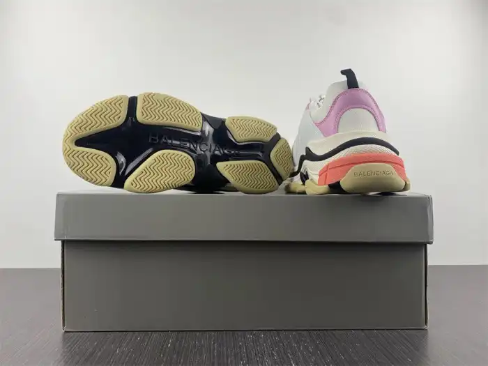 Cheap LY BLCG TRIPLE S SNEAKER 536737 WO90M 5691