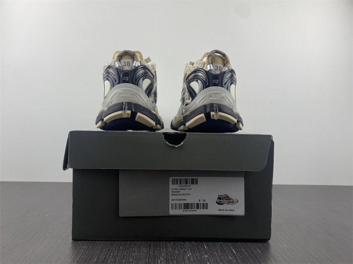 TB BLCG RUNNER SNEAKER 677403 W3RN1 1125