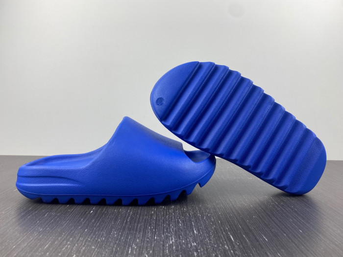 KICKWHO Adidas Yeezy Slide Azure ID4133