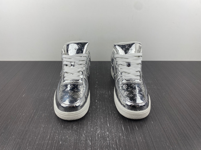 TB LV x AIR FORCE 1 SLIVER 1A9VGO