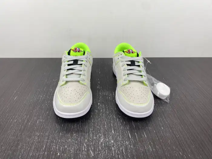 Cheap LY Nike Dunk Low University of Oregon PE (2023) FQ7260-001