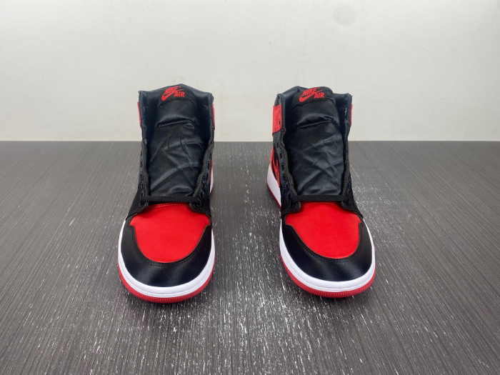 TB Air Jordan 1 High OG WMNS Satin Bred FD4810-061