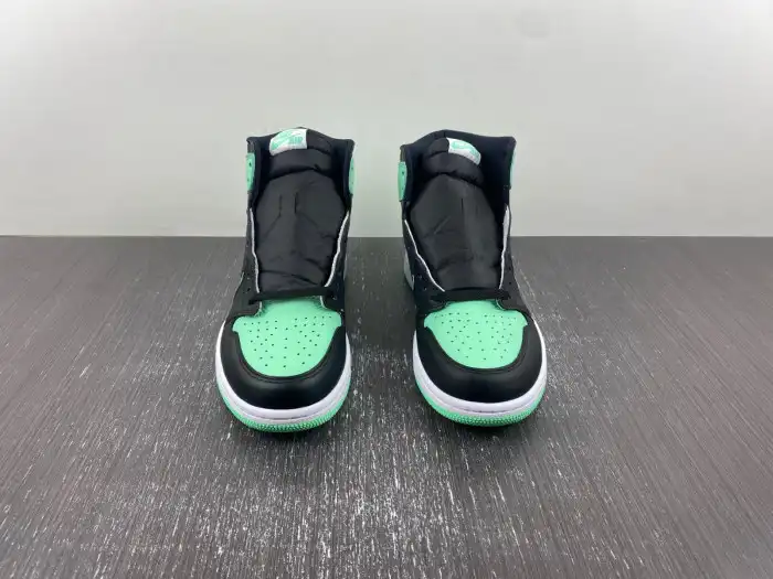 Kick Theory Air Jordan 1 High OG Green Glow DZ5485-130