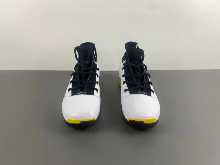 Reps LY Air Jordan 17 Low Lightning FJ0395-100