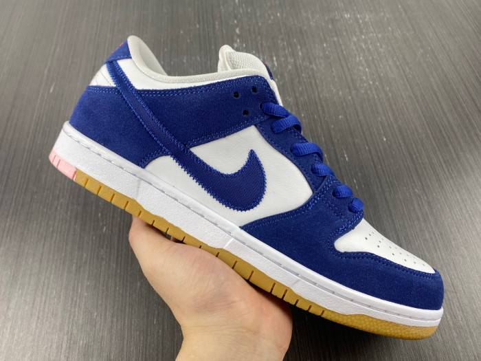 TB Nike SB Dunk Low Los Angeles Dodgers DO9395-400