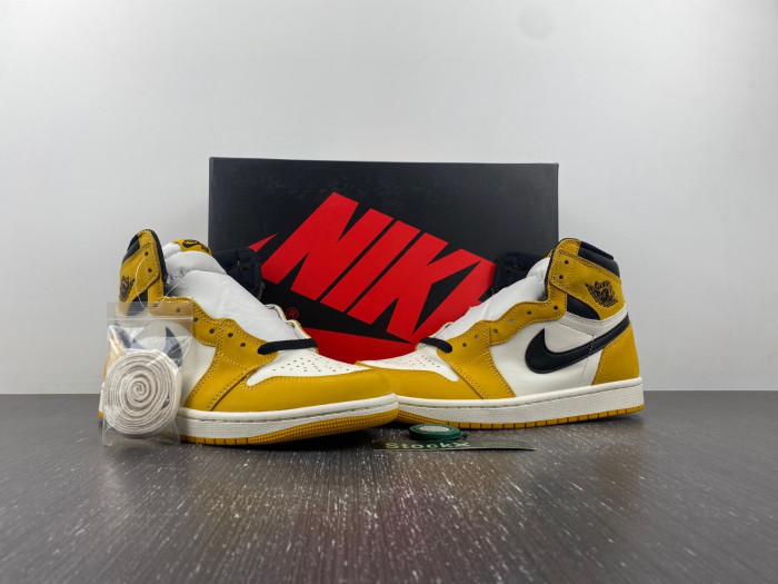 TB Air Jordan 1 High OG Yellow Ochre DZ5485-701