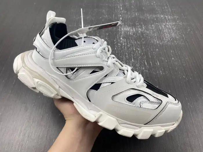 Rep LY BLCG TRACK SNEAKER 736328 W3SKC 9010