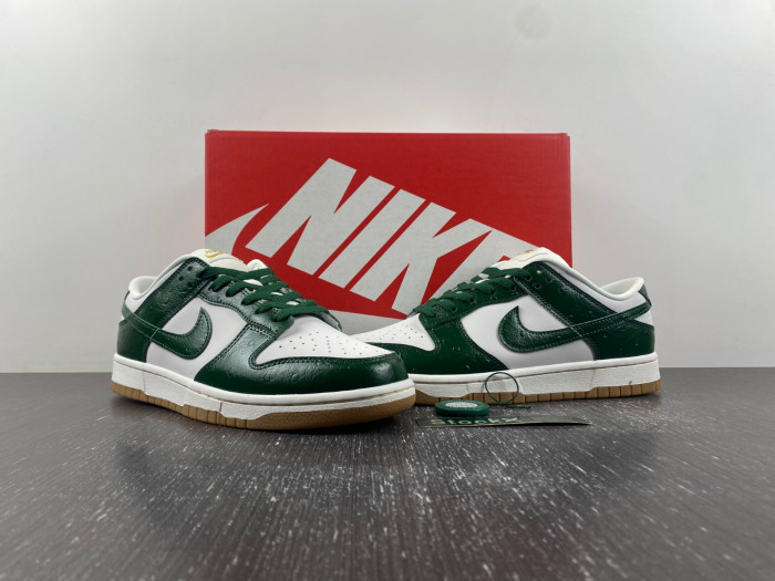 TB Nike Dunk Low LX WMNS Green Ostrich FJ2260-002