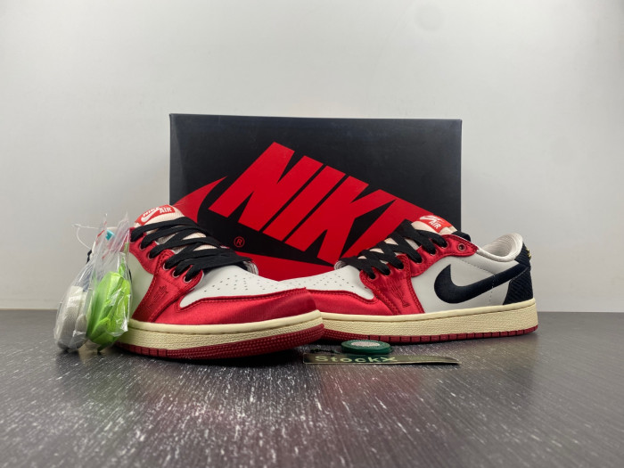 TB Trophy Room x Air Jordan 1 Low OG Home FN0432-017