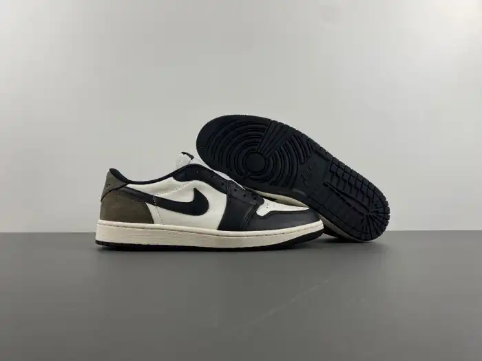 Rep Air Jordan 1 Low OG Mocha CZ0790-102