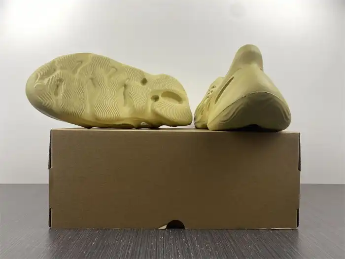 Cheap LY Adidas Yeezy Foam RNNR Sulfur GV6775