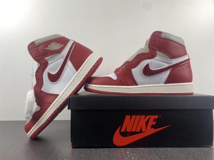 TB Jordan 1 High OG Newstalgia Chenille (W) DJ4891-061