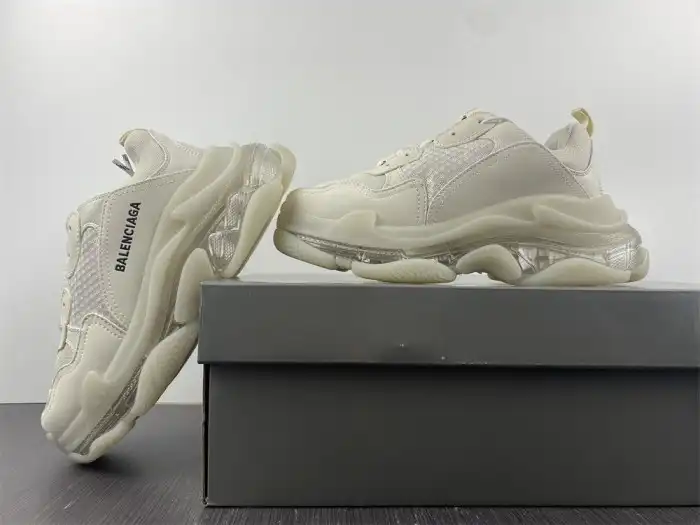 Cheap LY BLCG TRIPLE S SNEAKER 544351 W1GB6 0315