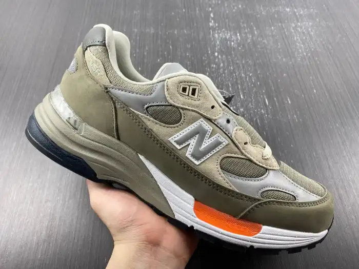 Rep LY New Balance 992 WTAPS M992WT