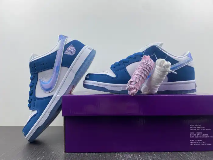 Reps LY Born x Raised x Nike SB Dunk Low FN7819-400