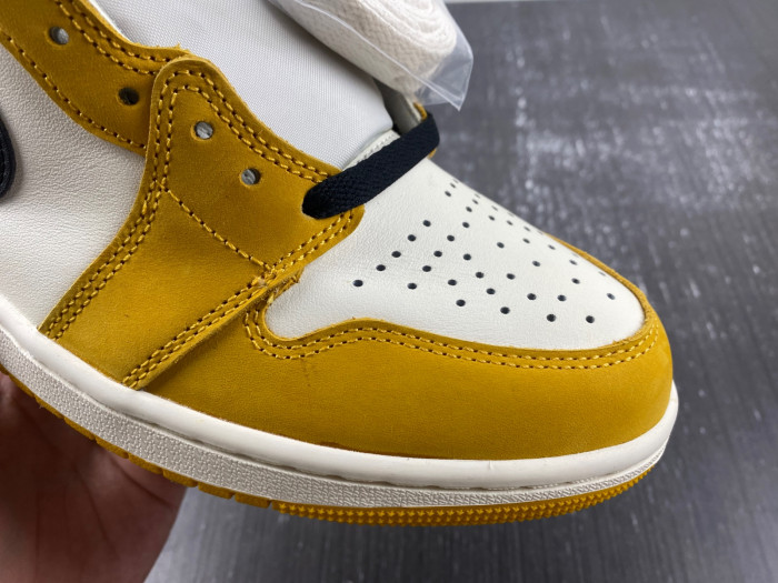 TB Air Jordan 1 High OG Yellow Ochre DZ5485-701