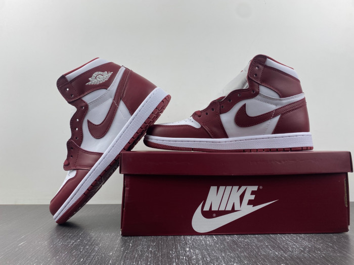 TB Air Jordan 1 High OG Team Red DZ5485-160