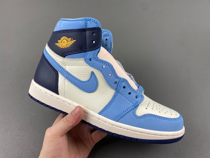 TB Air Jordan 1 High OG WMNS First in Flight FD2596-400