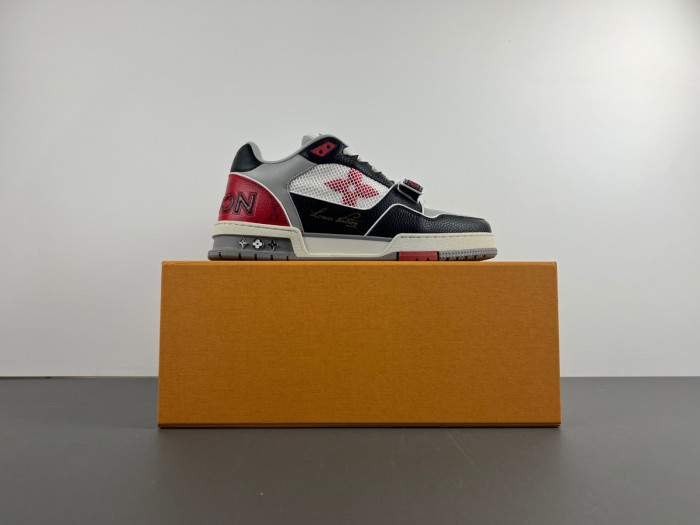 TB LV TRAINER SNEAKER 24083001