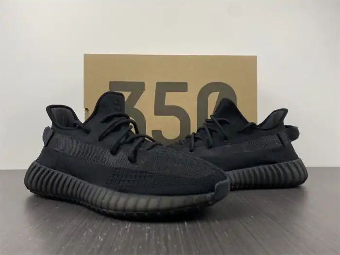 Bmlin Shoes Adidas Yeezy Boost 350 V2 Onyx HQ4540