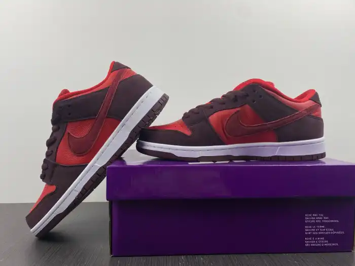 Rep LY Nike SB Dunk Low Cherry DM0807-600