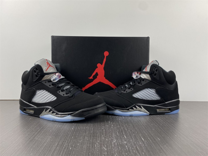 TB Jordan 5 Retro Black Metallic (2016) 845035-003