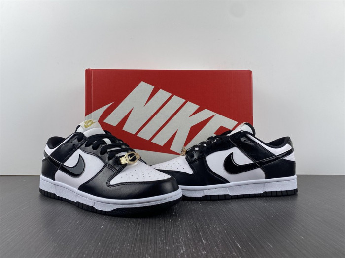 TB Nike Dunk Low World Champ DR9511-100