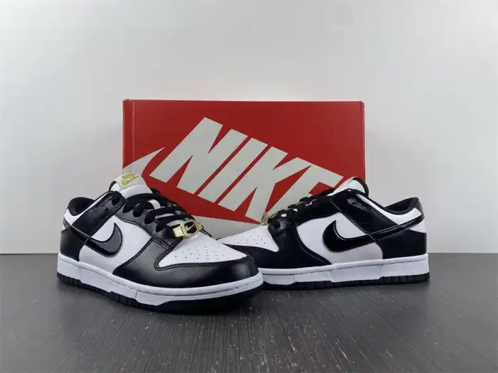 Reps LY Nike Dunk Low World Champ DR9511-100