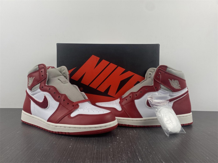 TB Jordan 1 High OG Newstalgia Chenille (W) DJ4891-061