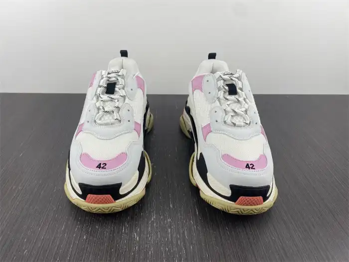 Bmlin Shoes BLCG TRIPLE S SNEAKER 536737 WO90M 5691