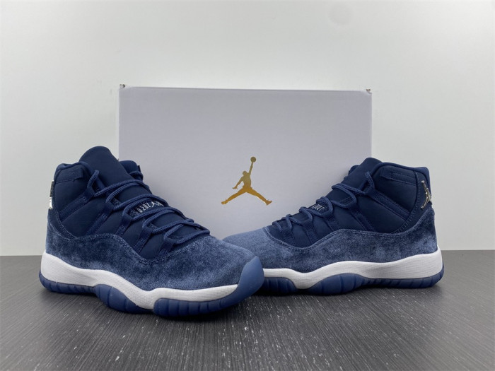 TB Air Jordan 11 Velvet WMNS Midnight Navy AR0715-441