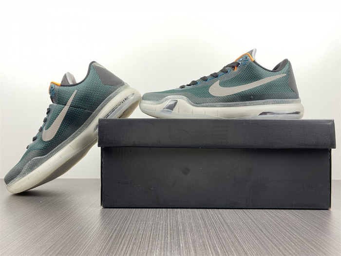 KICKWHO Nike Kobe 10 Flight 705317-308