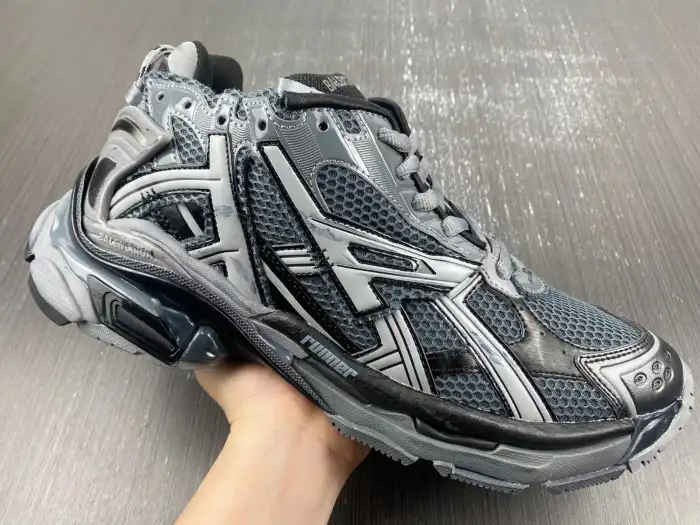 Rep LY BLCG RUNNER SNEAKER 677403 W3RBR 1515