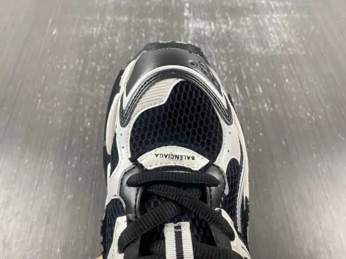 Reps LY BLCG RUNNER SNEAKER 772774 W3RNY 0120