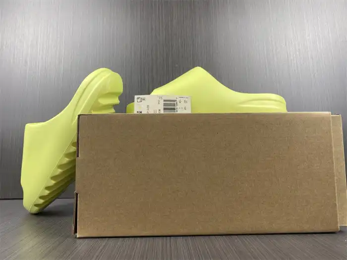 Bmlin Adidas Yeezy Slide Green GX6138