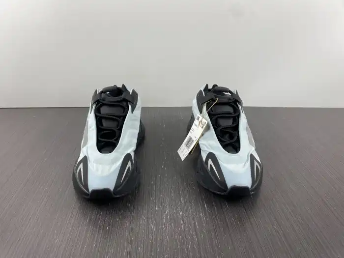 Cheap LY Adidas Yeezy Boost 700 MNVN Blue Tint GZ0711