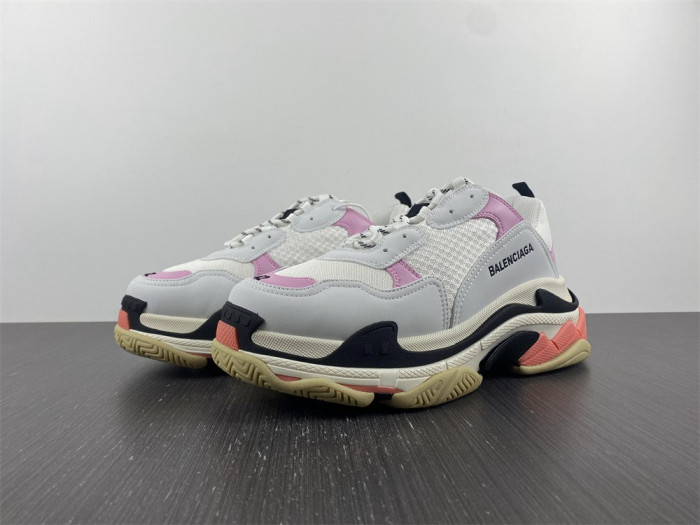 TB BLCG TRIPLE S SNEAKER 536737 WO90M 5691