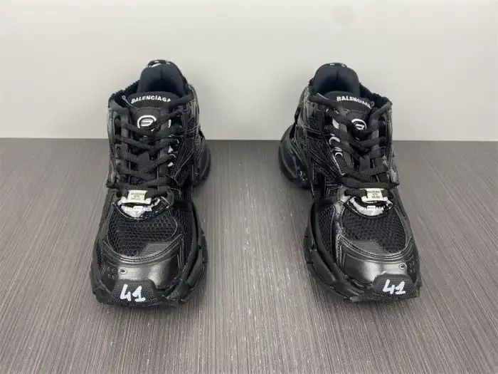 Affordable BLCG RUNNER SNEAKER 677403 W3RA9 1000