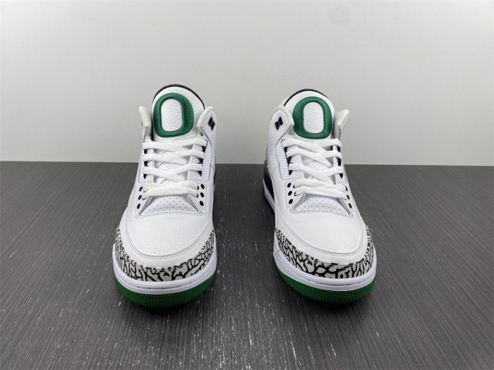 TB Jordan 3 Retro Oregon Ducks Pit Crew White 594282233