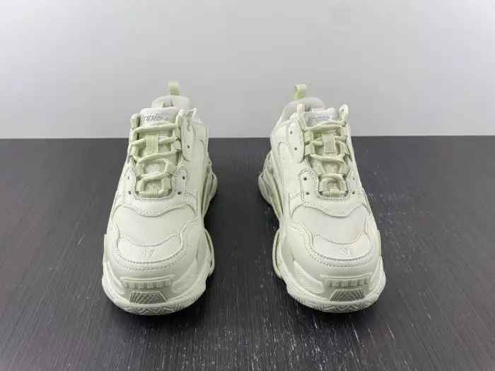 Bmlin Shoes BLCG TRIPLE S SNEAKER 524039 W2CR5 9001