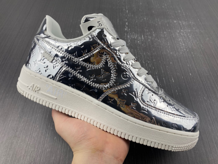 TB LV x AIR FORCE 1 SLIVER 1A9VGO