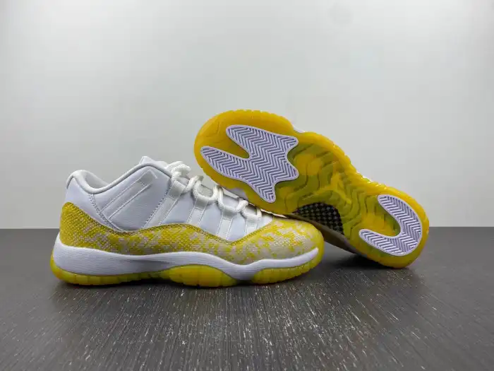 Rep 【Free Shipping】 Air Jordan 11 Low WMNS Yellow Snakeskin AH7860-107